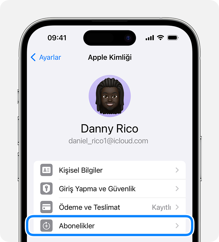 ios 17 iphone 14 pro settings apple id subscriptions on tap